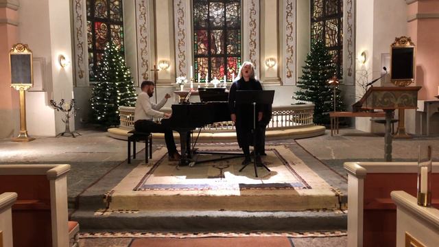 Laura Netzel: Ave Maria Op. 41. Maria Keohane, soprano, Henrik Berg, piano. смотреть онлайн