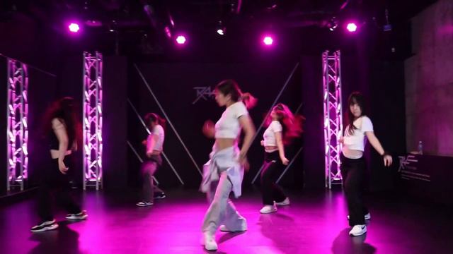 Toxic（Y2K & Alexander Lawis Remix） - Britney Spears choreography by MISATO смотреть онлайн