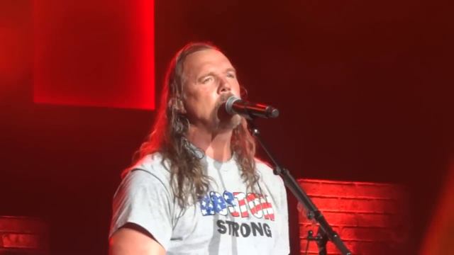Trace Adkins New Song - Take It From Me [LIVE HD] Delaware State Fair смотреть онлайн