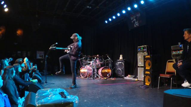 Middle TN Bass-Off 2019 - Billy Sheehan смотреть онлайн