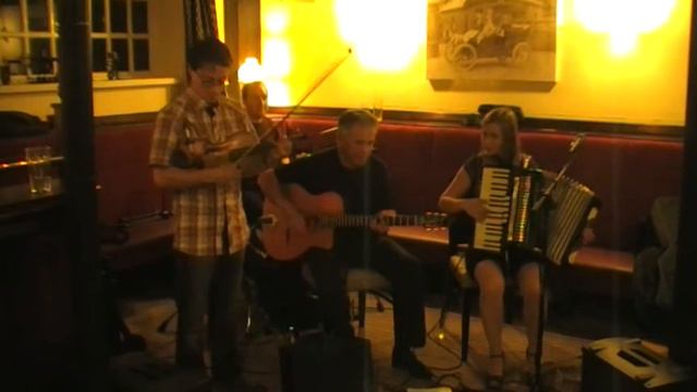 Helen Maher with Trez Fez - DarkEyes смотреть онлайн