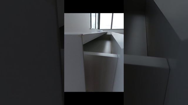 Крутое исполнение выдвижного ящика смотреть онлайн