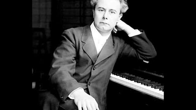 Josef Hofmann plays Chopin Waltz "Minuet" Op.64 No.1 (1942) смотреть онлайн
