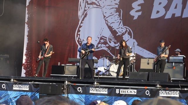 THEES UHLMANN & BAND - "& Jay-Z singt uns ein Lied" - 2022-06-17 - "Southside Festival" - Neuhausen смотреть онлайн