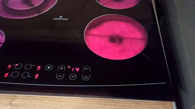 Ariston KBT 6124 D IX смотреть онлайн