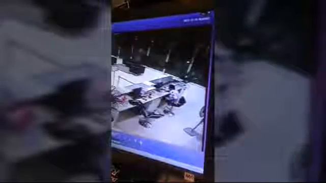 Guru prasad Bhattarai of Okhaldhunga stealing money caught on cctv смотреть онлайн