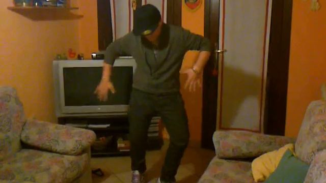 Filippo imita Pinocchio! смотреть онлайн