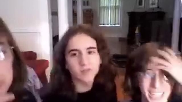 We Are a Movie (Lunch Break) смотреть онлайн