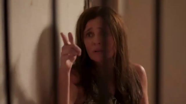 Adriana Esteves brilhando em Amor De Mãe смотреть онлайн