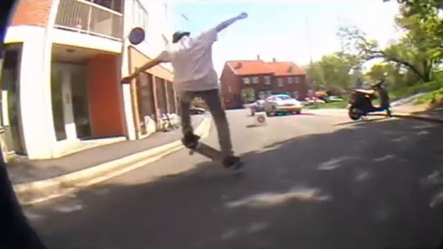 Henrik Gaarden Little Skate Movie смотреть онлайн