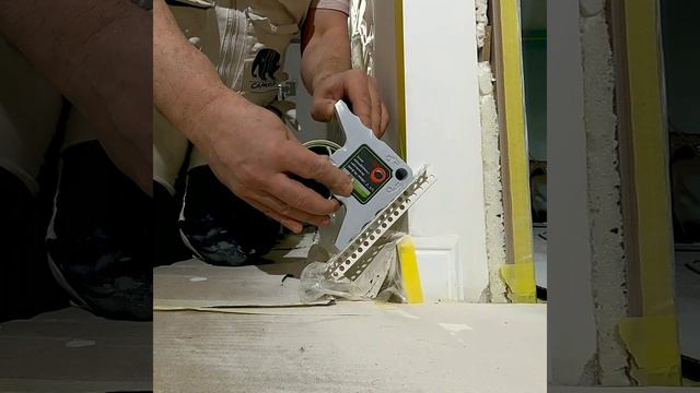 Как поклеить скотч на угол с помощью Смарт Маскера смотреть онлайн