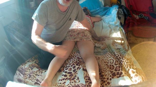 Массаж девушки утренний смотреть онлайн