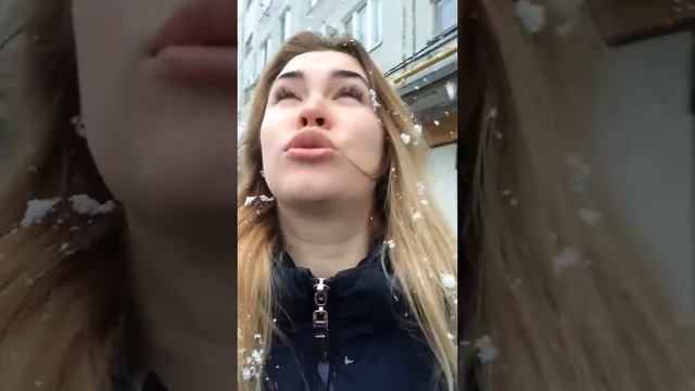 21 Марта 2017 года! Неожиданно выпал снег!!) супер погода! Крутое настроение❄️ смотреть онлайн