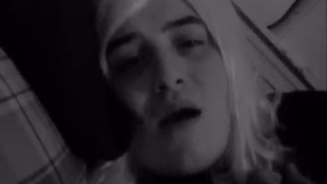 Dream Of Me - Kirsten Dunst смотреть онлайн