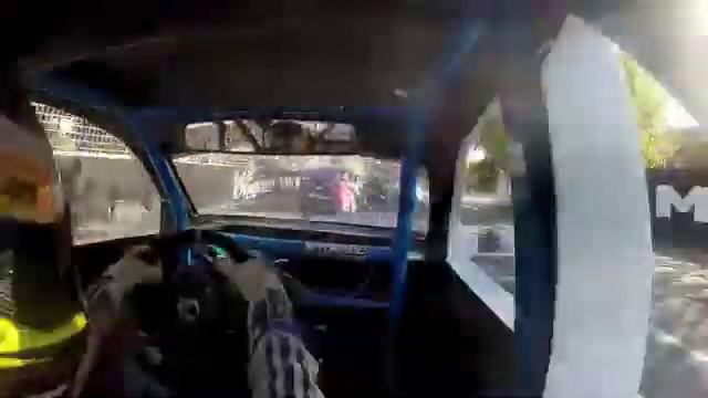 Aussie Racing Cars Martin Deckert Clipsal 500 Race 3 смотреть онлайн
