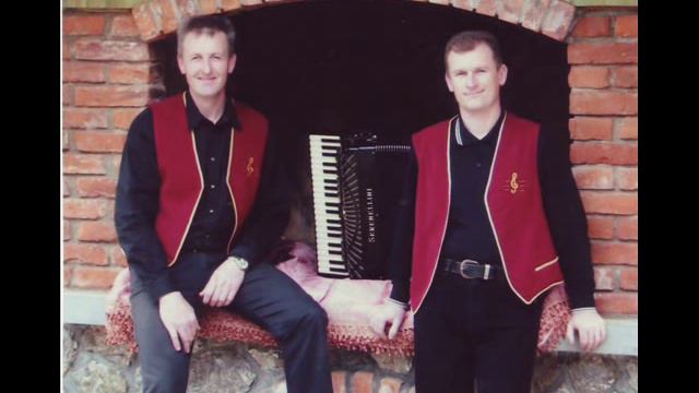 Royal band - Srce boli jer te voli смотреть онлайн