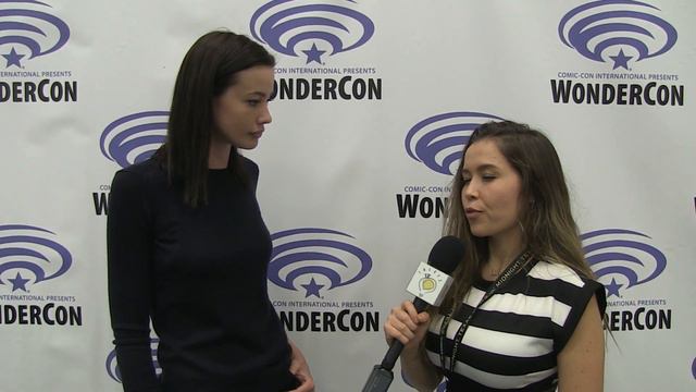 Stephanie Corneliussen - Wondercon 2017 смотреть онлайн