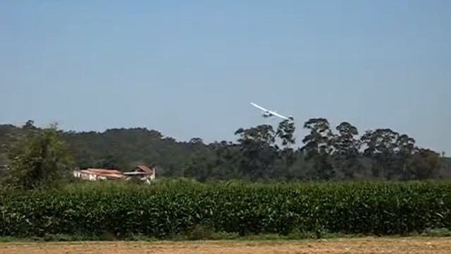 Low pass at CALIZ смотреть онлайн