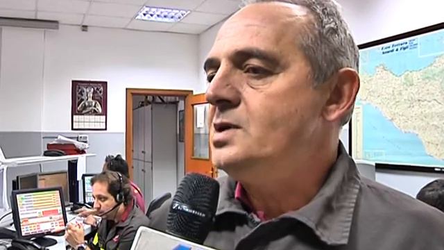 Maltempo a Catania, il resoconto del comandante provinciale dei Vvf, Giuseppe Verme смотреть онлайн