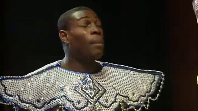 Frank Bruno | Michael Barrymore | Pantomine | First night nerves | Aladdin| TN-89-199-028 смотреть онлайн