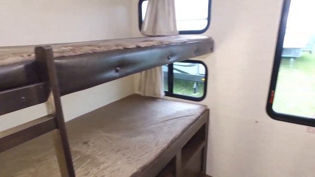 2019 Starcraft Launch 31BHS смотреть онлайн