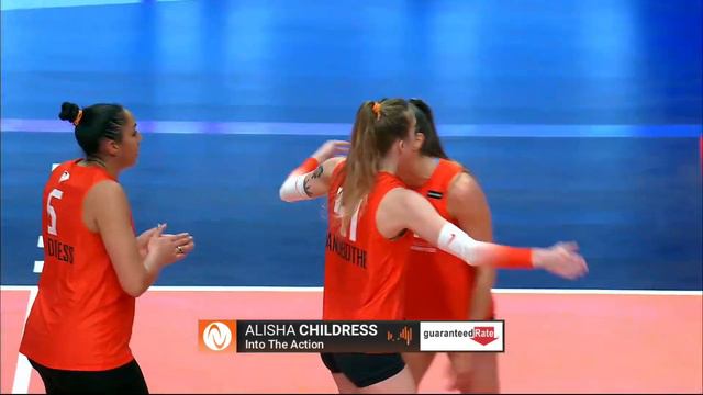 Alisha Glass Childress Mic'd Up смотреть онлайн