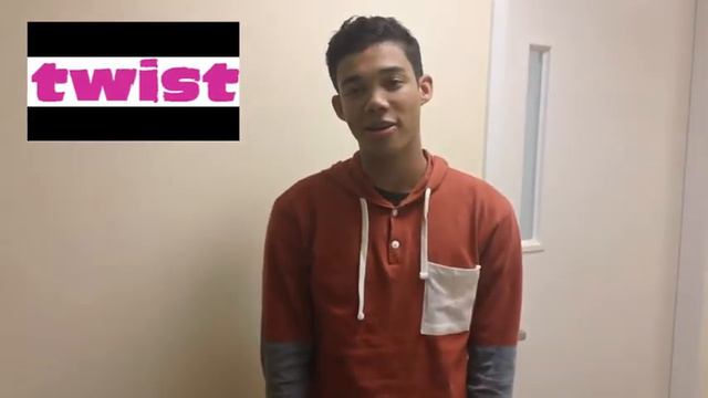 Twist Chats With Roshon Fegan.mov смотреть онлайн