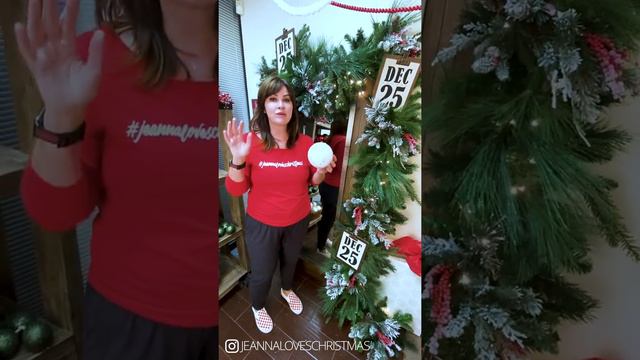 Quick & Easy Christmas Garland Tutorial By: Jeanna Loves Christmas смотреть онлайн