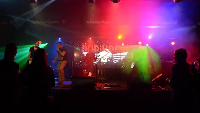 Kabir Bedi - Dani California (Red Hot Chili Peppers Cover) смотреть онлайн