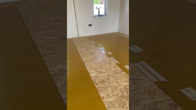 МОНТАЖ ТЕПЛОГО ПОЛА В МОДУЛЬНОМ ДОМЕ смотреть онлайн