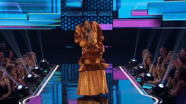 Tracee Ellis Ross Opening Monologue - AMAs 2017 смотреть онлайн