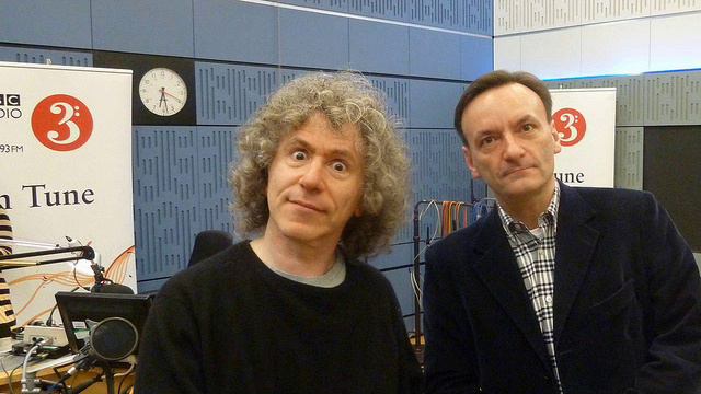Hough and Isserlis play Isserlis - The Haunted House смотреть онлайн