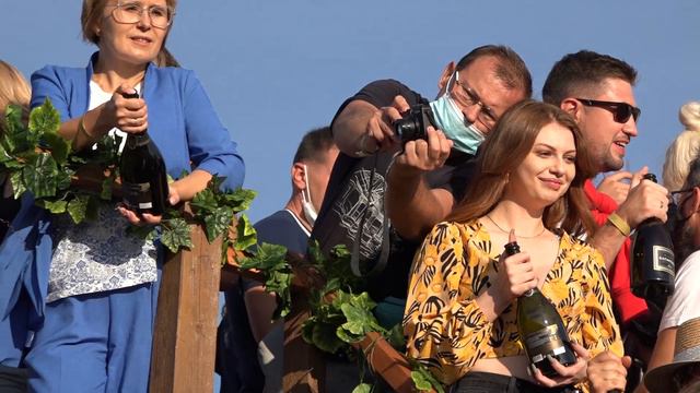 Winefest смотреть онлайн