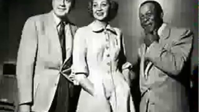 Jack Benny radio show 1/8/39 Snow White and the Seven Gangsters смотреть онлайн