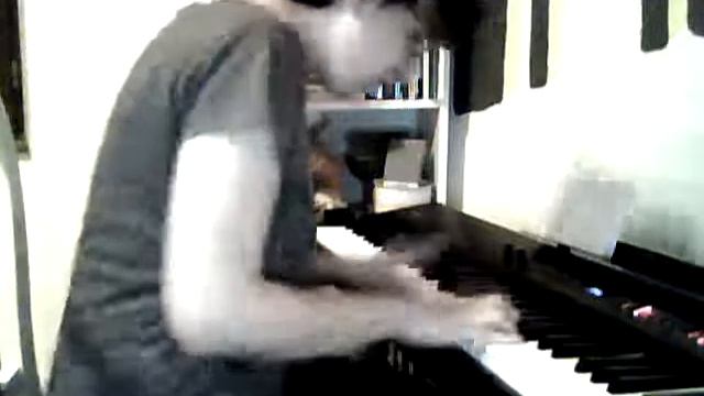 Sara Antonelli - Laura non c'è "alternative version" (Nek) смотреть онлайн