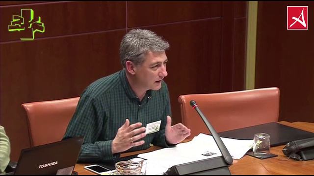 Oskar Matute: "¿por qué las transnacionales financian encuentros de negociadores del TTIP?" смотреть онлайн