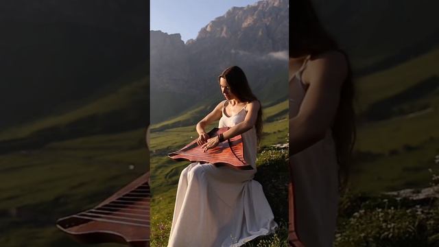 Завораживающее гусельное видео #folk #гусли #folkmusic #outlander смотреть онлайн
