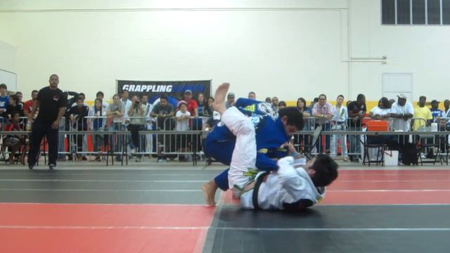 Grappling Games 2 - Carlos Diego Ferreira (Atos) vs. Robert Yamashita (Elite MMA) смотреть онлайн