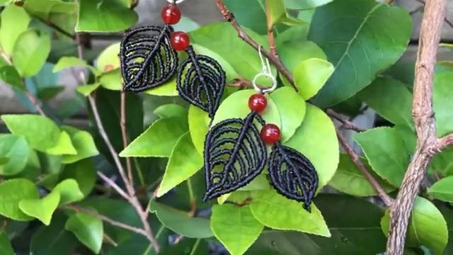 Macrame by Afeng： ｜Macrame Tutorial｜ Macrame Earrings ｜ leaves Earrings ｜编绳｜耳环｜ DIY-2 смотреть онлайн