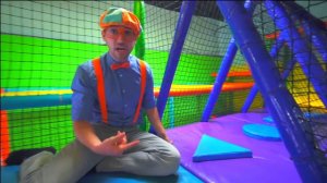 Blippi Learns Colors at the Indoor Play Place (LOL Kids Club) | Blippi Full Episodes | Blippi Toys