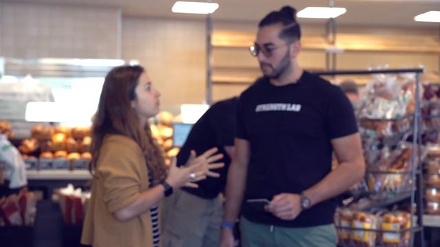 Luis + Gillian Grocery List Re-Vamp смотреть онлайн