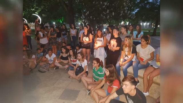 MANIFESTACIÓN AYER EN PLAZA SN MARTIN POR AGUSTINA смотреть онлайн