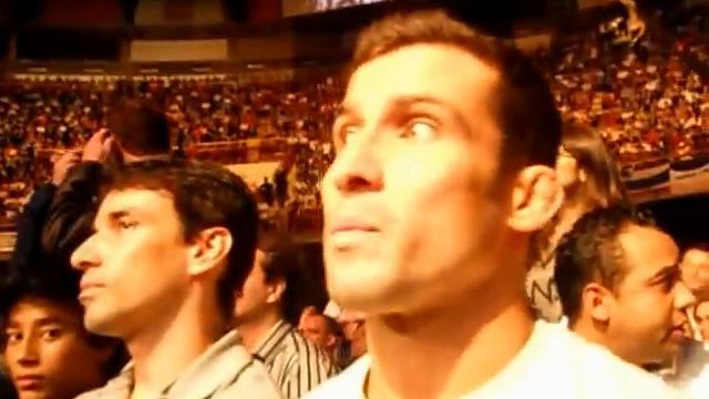 CRISTIANO MARCELO COMENTA LUTA DE WANDERLEY SILVA NO UFC 147 - ROUND 3 смотреть онлайн