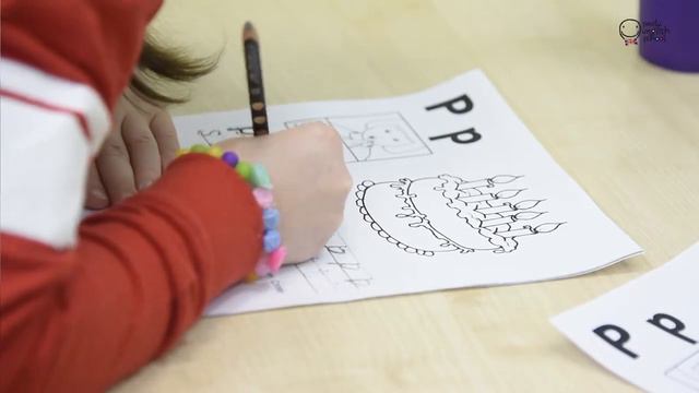 Robert, Smile English School teacher смотреть онлайн