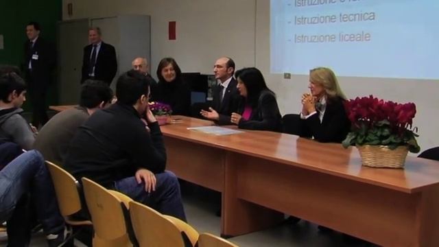 Istituto Sant'Elia Cantù - Inaugurazione dei laboratori смотреть онлайн