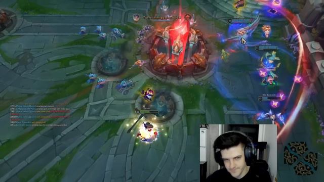 Jogar de KASSADIN é apanhar o jogo todo, mas no final COMPENSA! смотреть онлайн