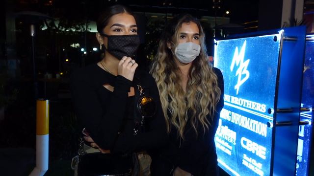 Aisha Mian talks Thanksgiving plans with boyfriend Nate Wyatt while leaving dinner with sister Azra смотреть онлайн