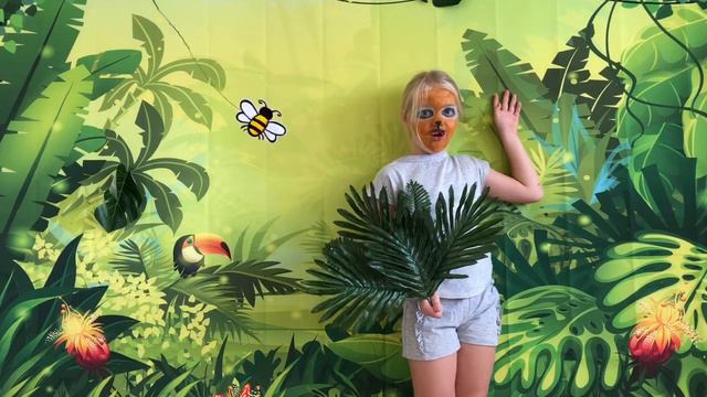 The Sloth poem смотреть онлайн