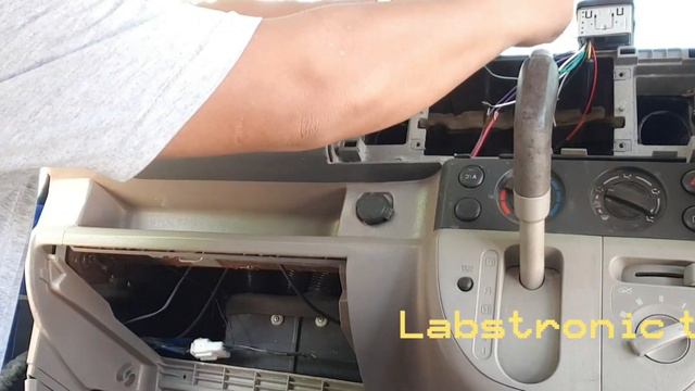 PIONEER CAR STEREO INSTALLATION смотреть онлайн