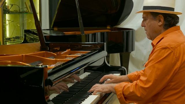 Mario Stantchev - Goldberg or not Bach Stantchev смотреть онлайн